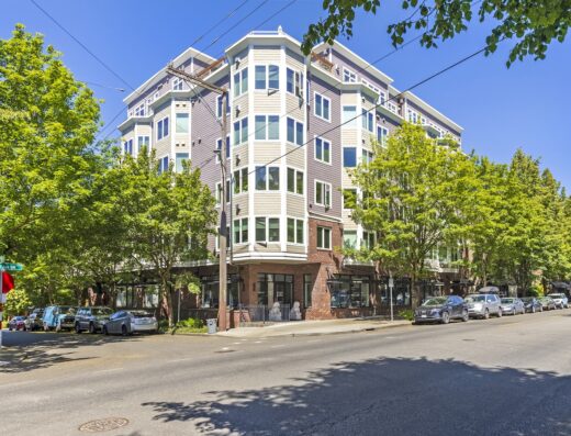 4847 California Ave SW, Unit #100, Seattle, WA 98116